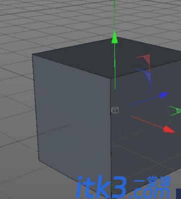 如何使用C4D内部挤压工具？-2